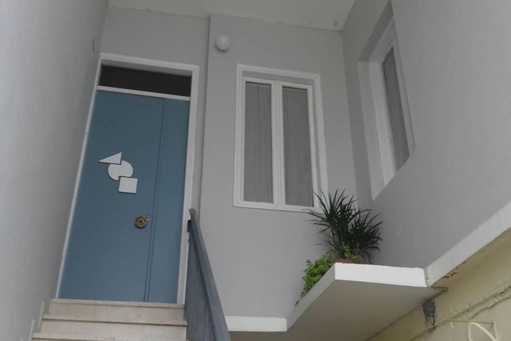 Ferienwohnung Paris House 1 Patras Exterior foto