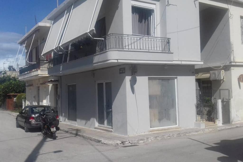 Ferienwohnung Paris House 1 Patras Exterior foto